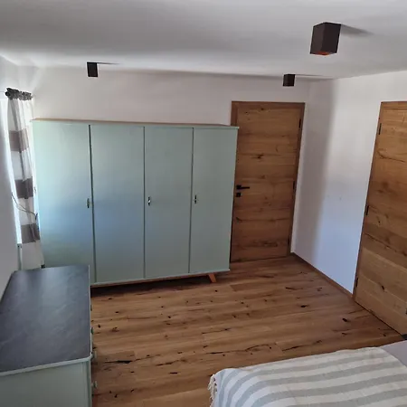 Ferienmaisonette Purpurbuche * ロイテ